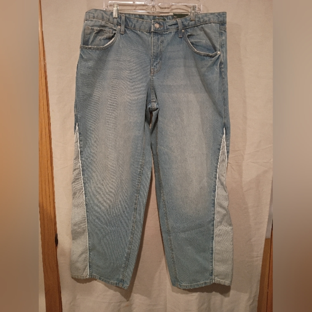 Wild Fable Light Blue Straight Leg Jeans